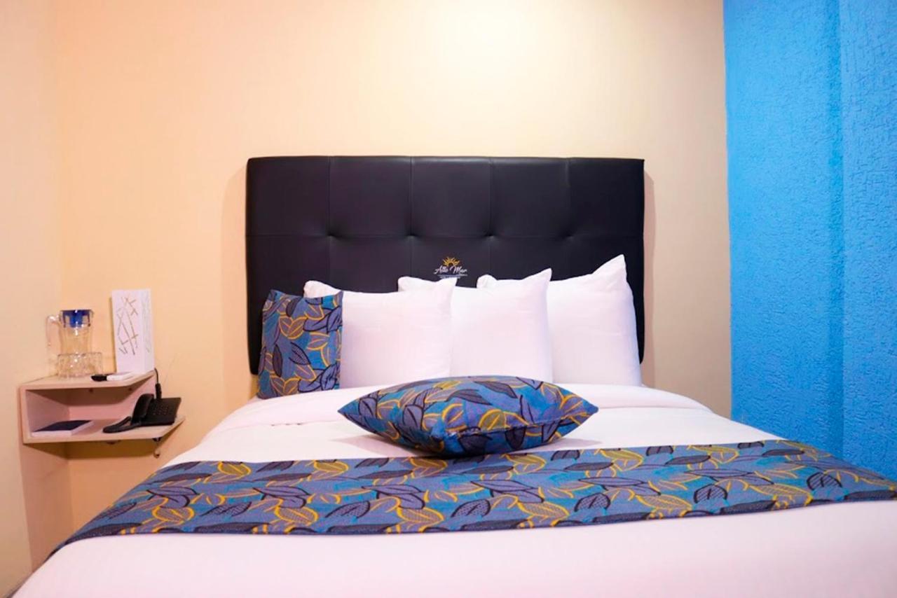 Hotel Alto Mar Catia La Mar Zewnętrze zdjęcie
