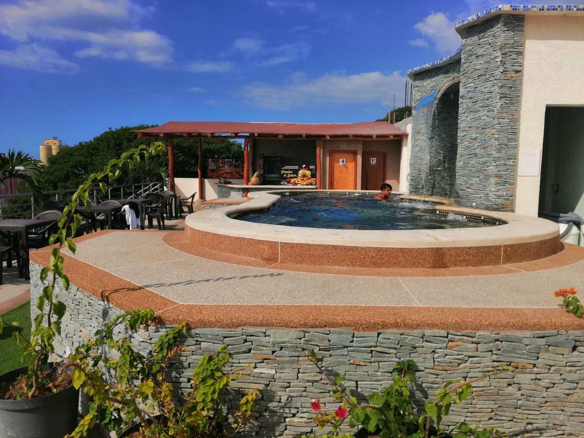 Hotel Alto Mar Catia La Mar Zewnętrze zdjęcie